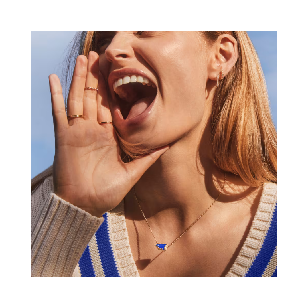 Cheer Gold Short Pendant Necklace in Cobalt Illusion