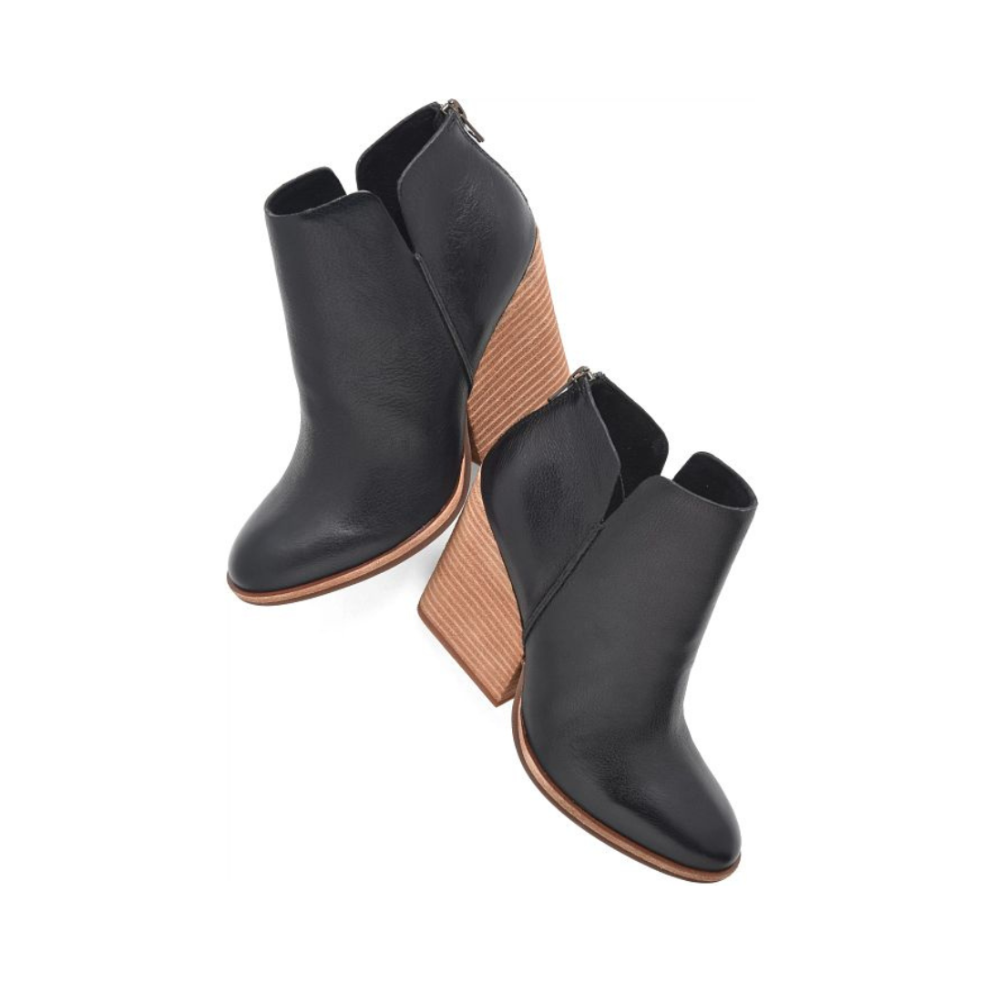 Black Chandra ll Boots