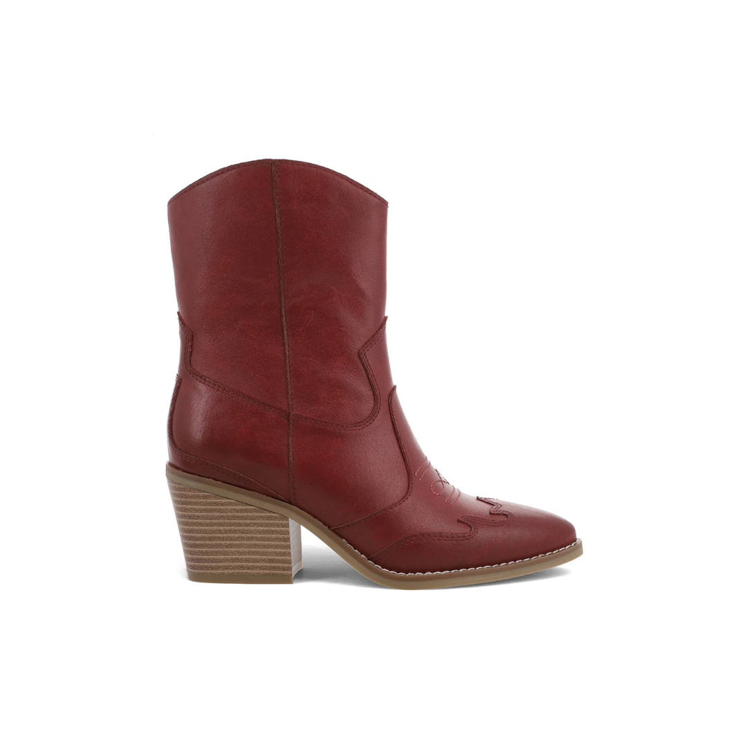 Red Clorinda Boots