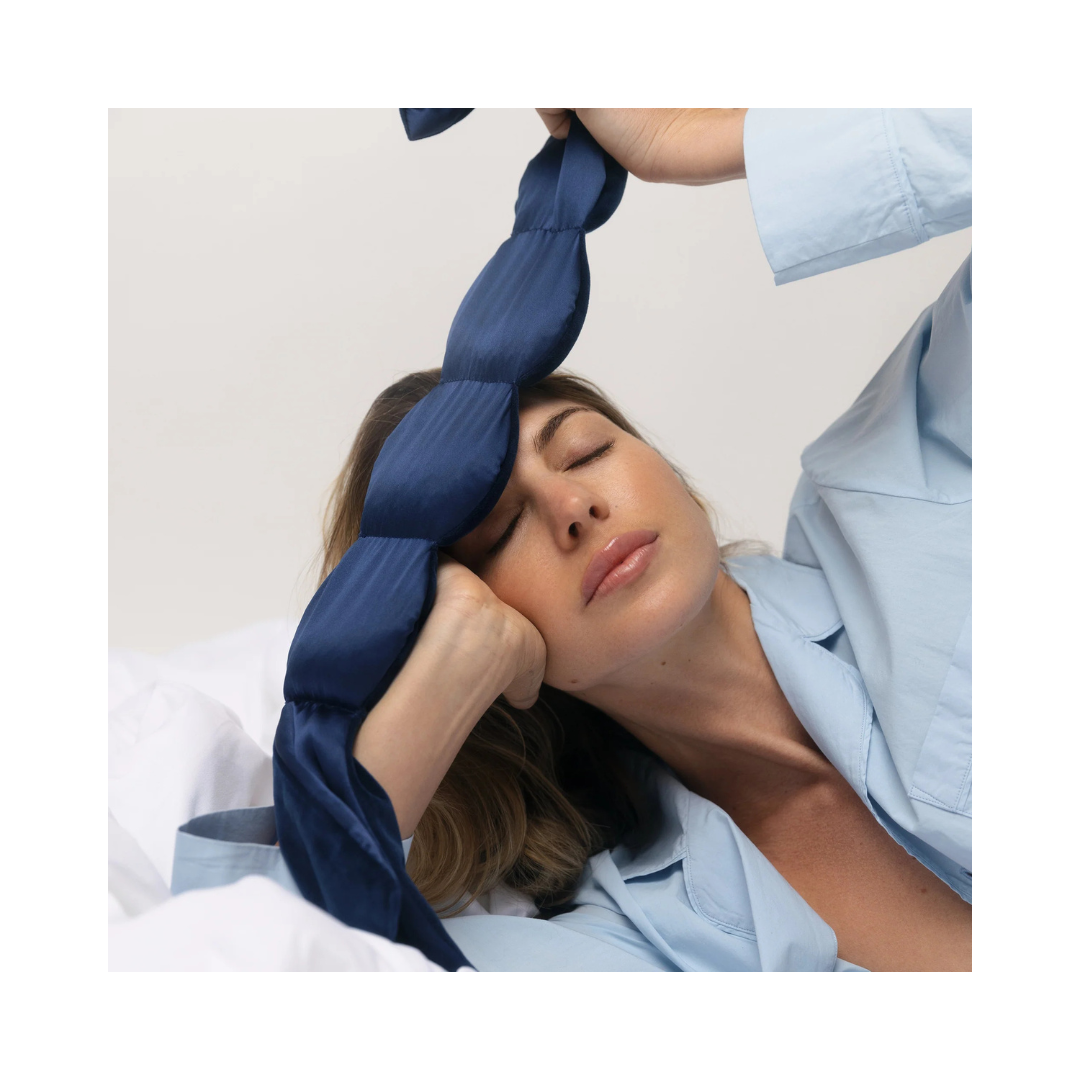 Saphire Silk Weighted Eye Mask