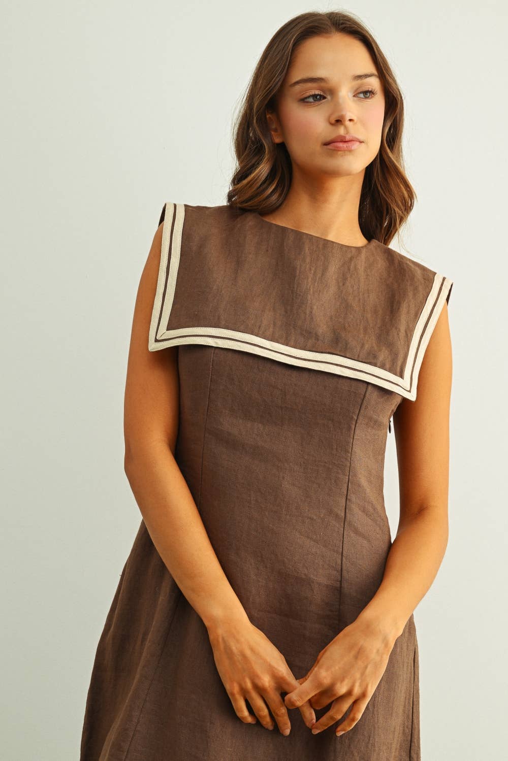 D6040   SAILOR COLLAR SLEEVELESS LONG DRESS: BROWN / S
