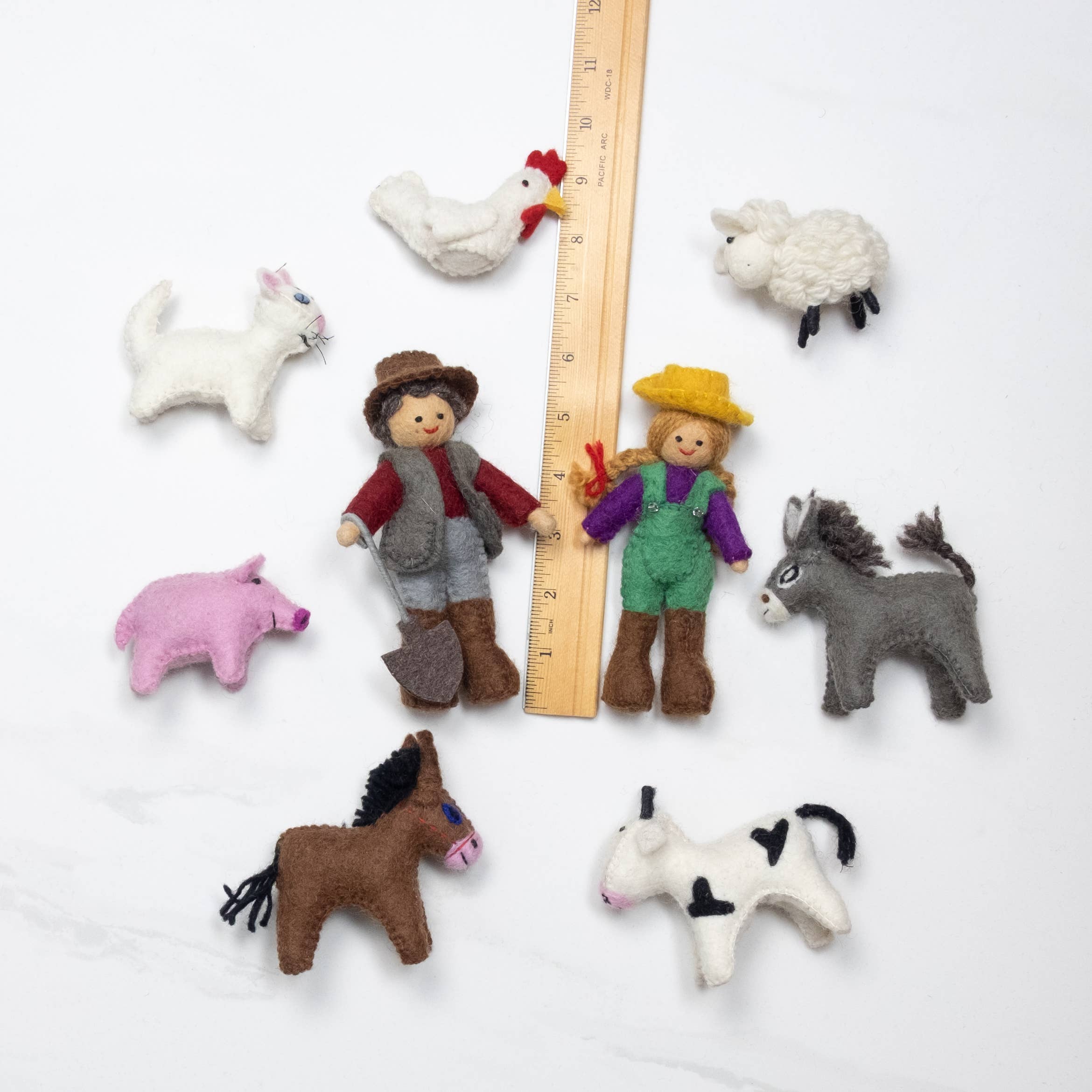 Finger Puppets - Red Barn Farmhouse Set