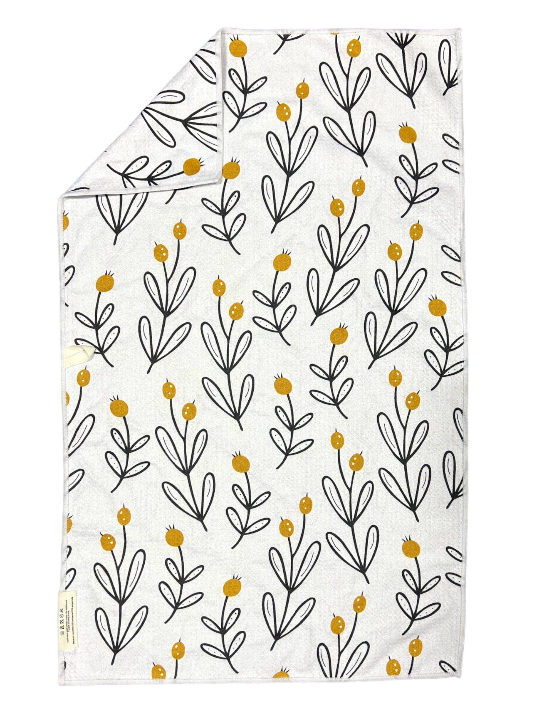 Lilly Pop: Double-Sided Hand Towel: White / 17x27 in / Hand Towel