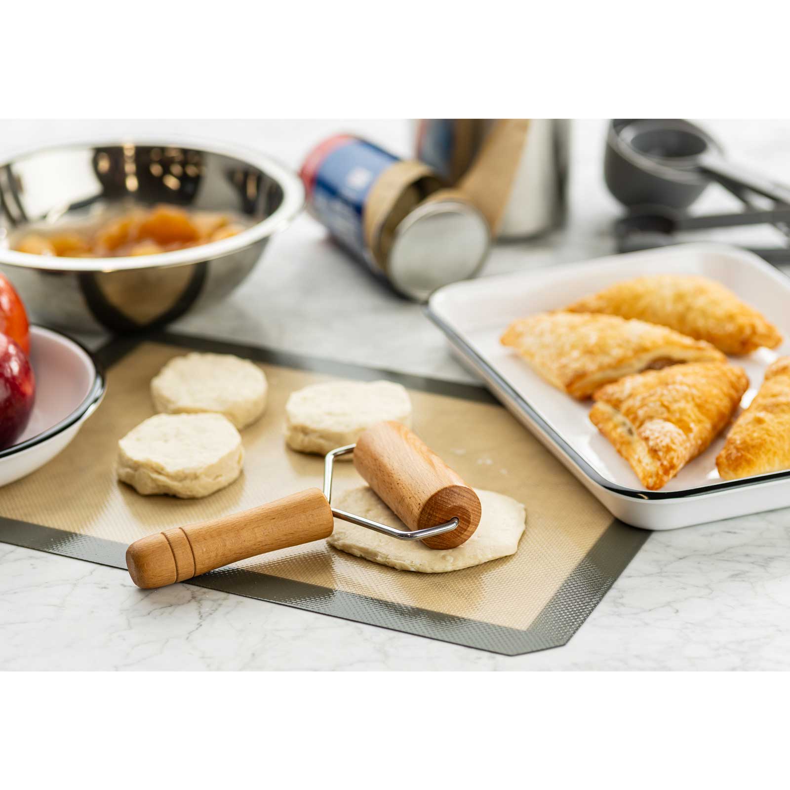 Mini Rolling Pin, 4.5 x 1.5 x 7.5"