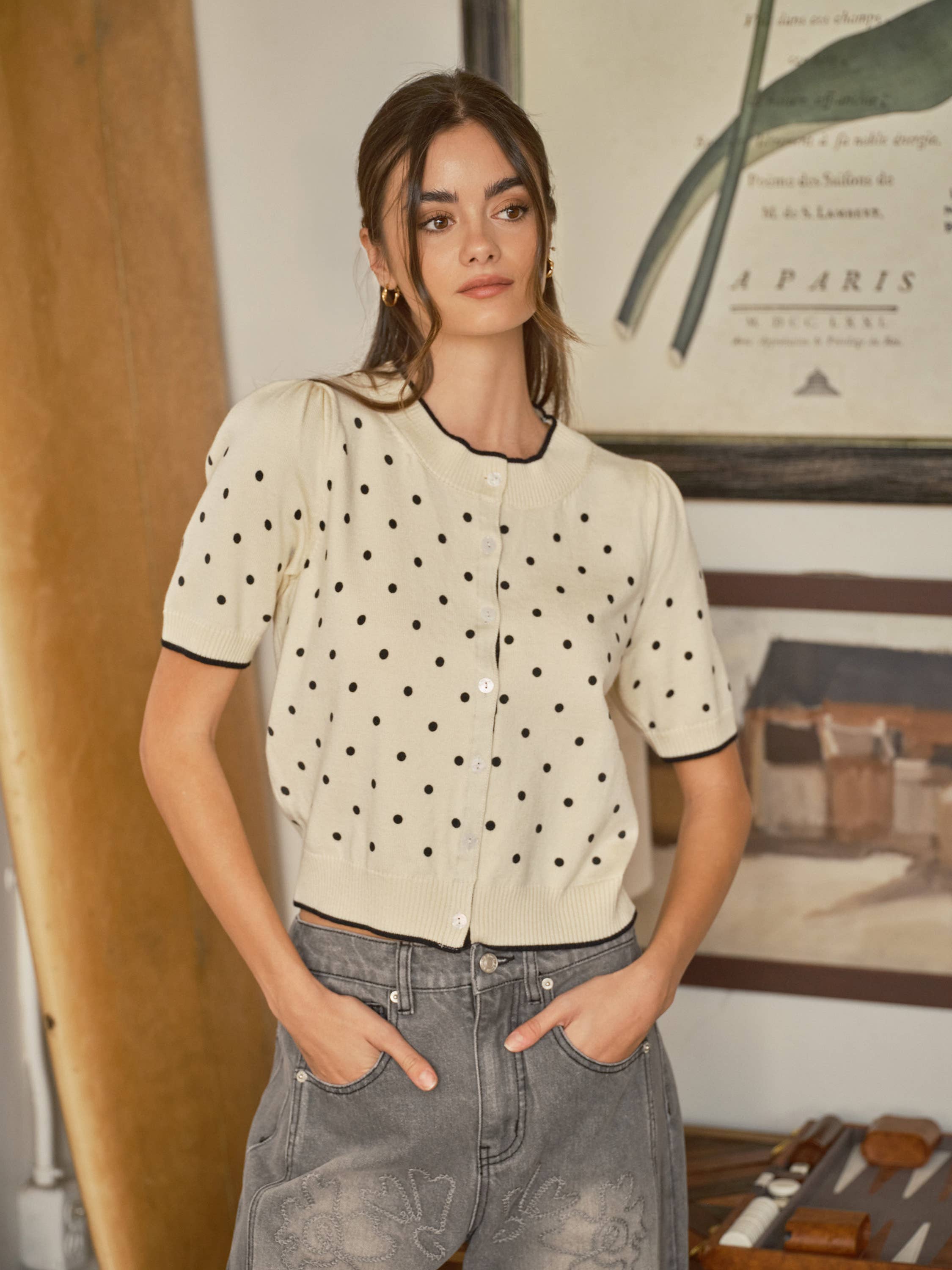 AJT5662 SOFT WOOL MIX SHORT SLEEVE POLKA DOT CARDIGAN: RED DOT / M