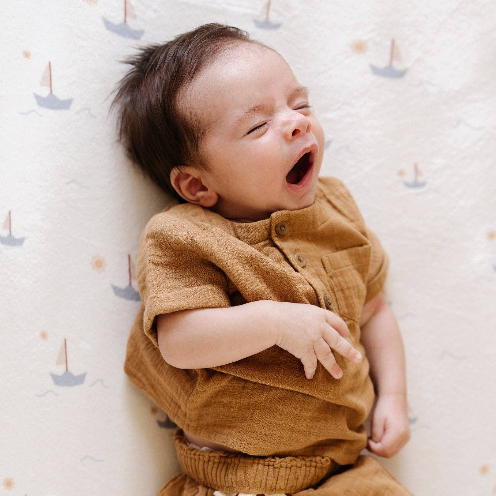 MINKY STRETCH LUXE SWADDLE/BLANKET: Floral