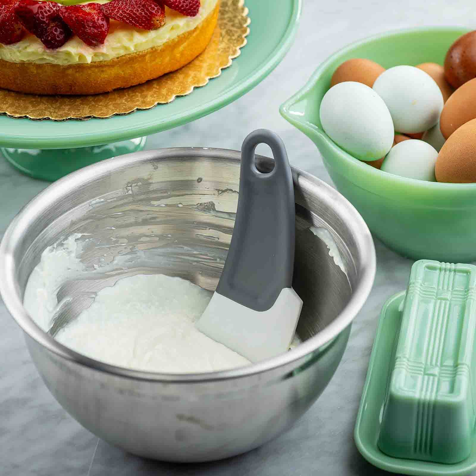 Pan Scrapers Gray, Set of 2