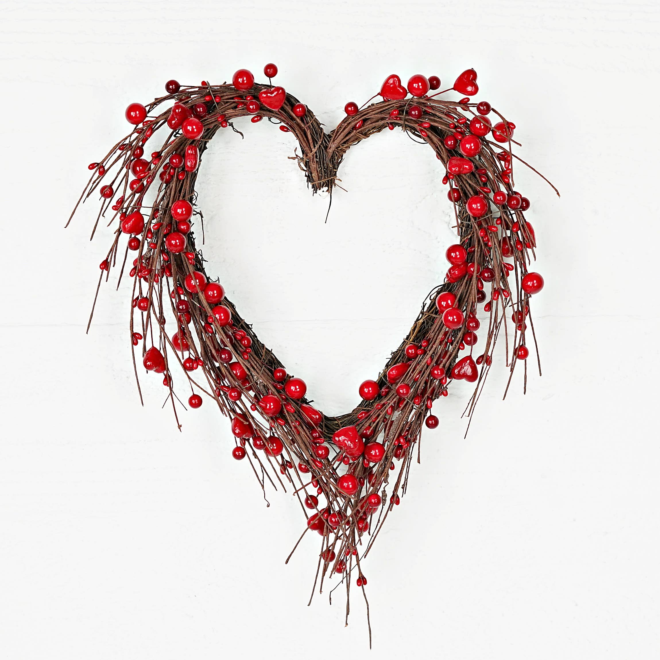 31250-12inWx13inL Twig Heart-Red Heart and Berry