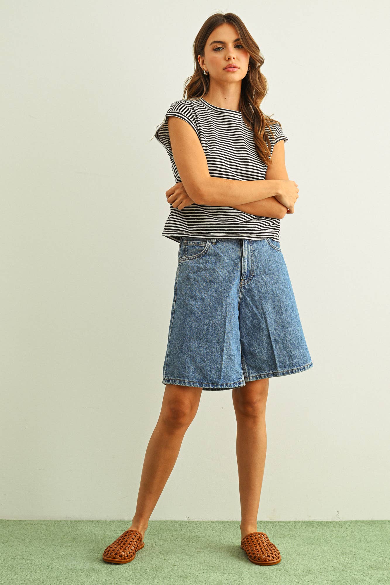 ET6213   STRIPE PATTERN SLUB TOP: TAN/WHITE / S