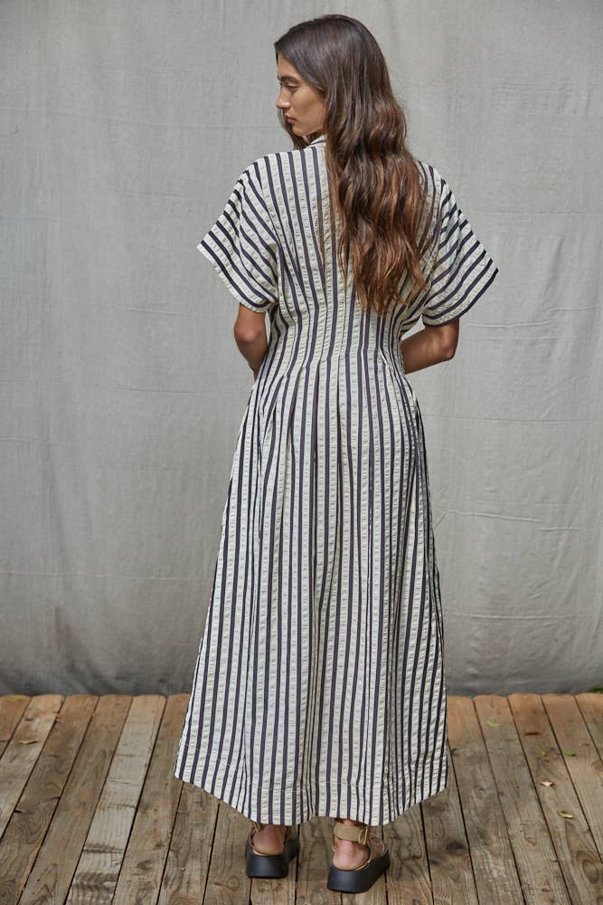 L10001 | Woven Cotton Polyester Striped Shirtdress: Navy Cream / M