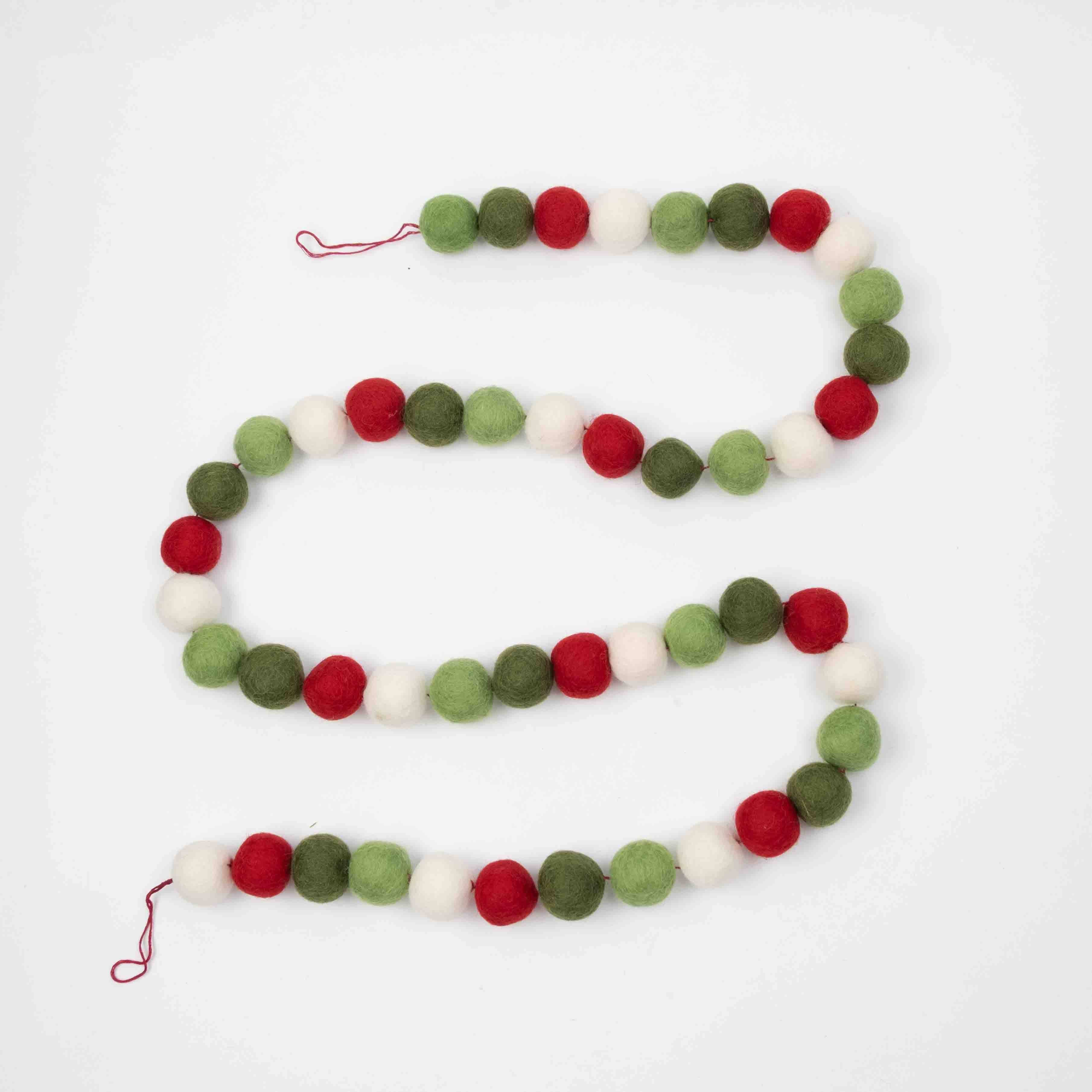 Garland - Christmas Red Green White Balls - Christmas Decor