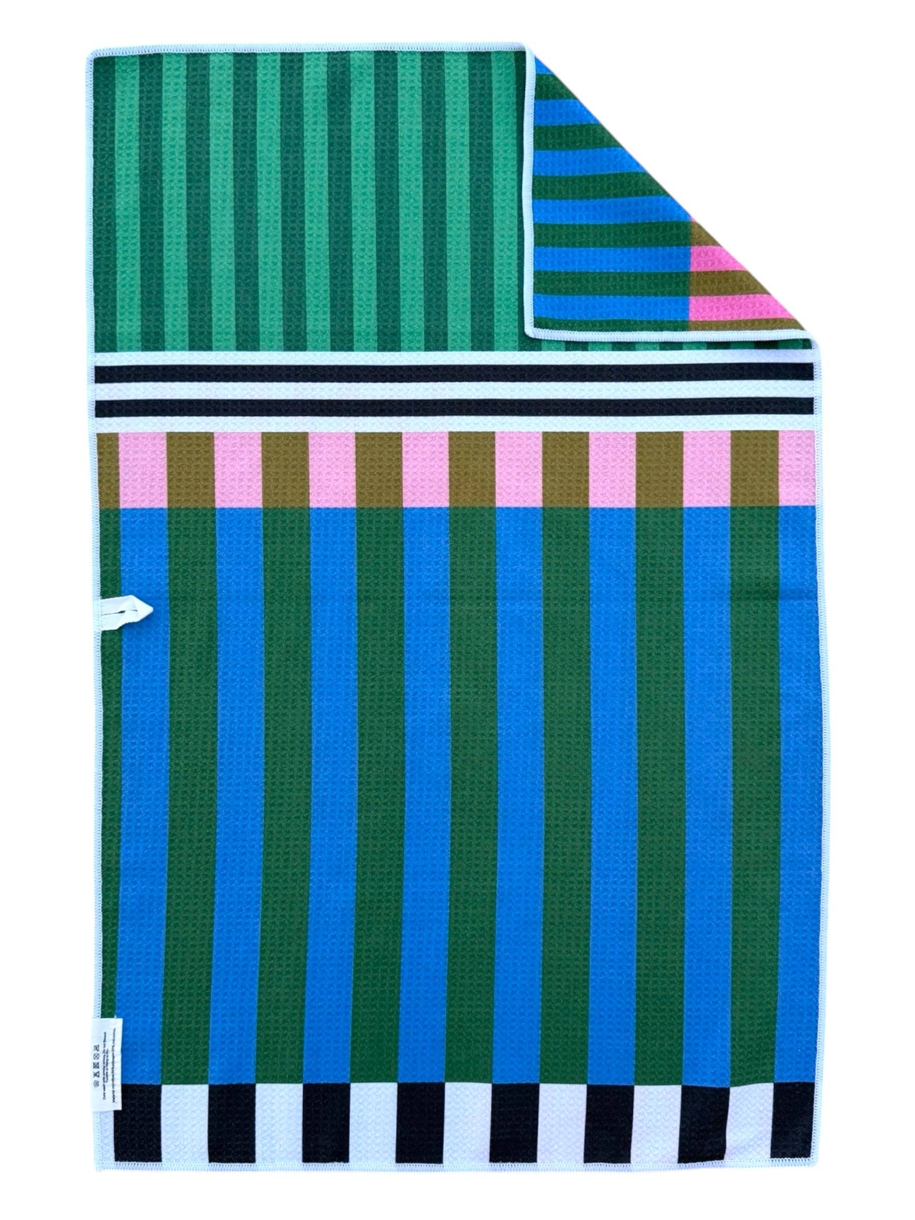 Palette Play: Reversible Hand Towel: Multi / 19x29in