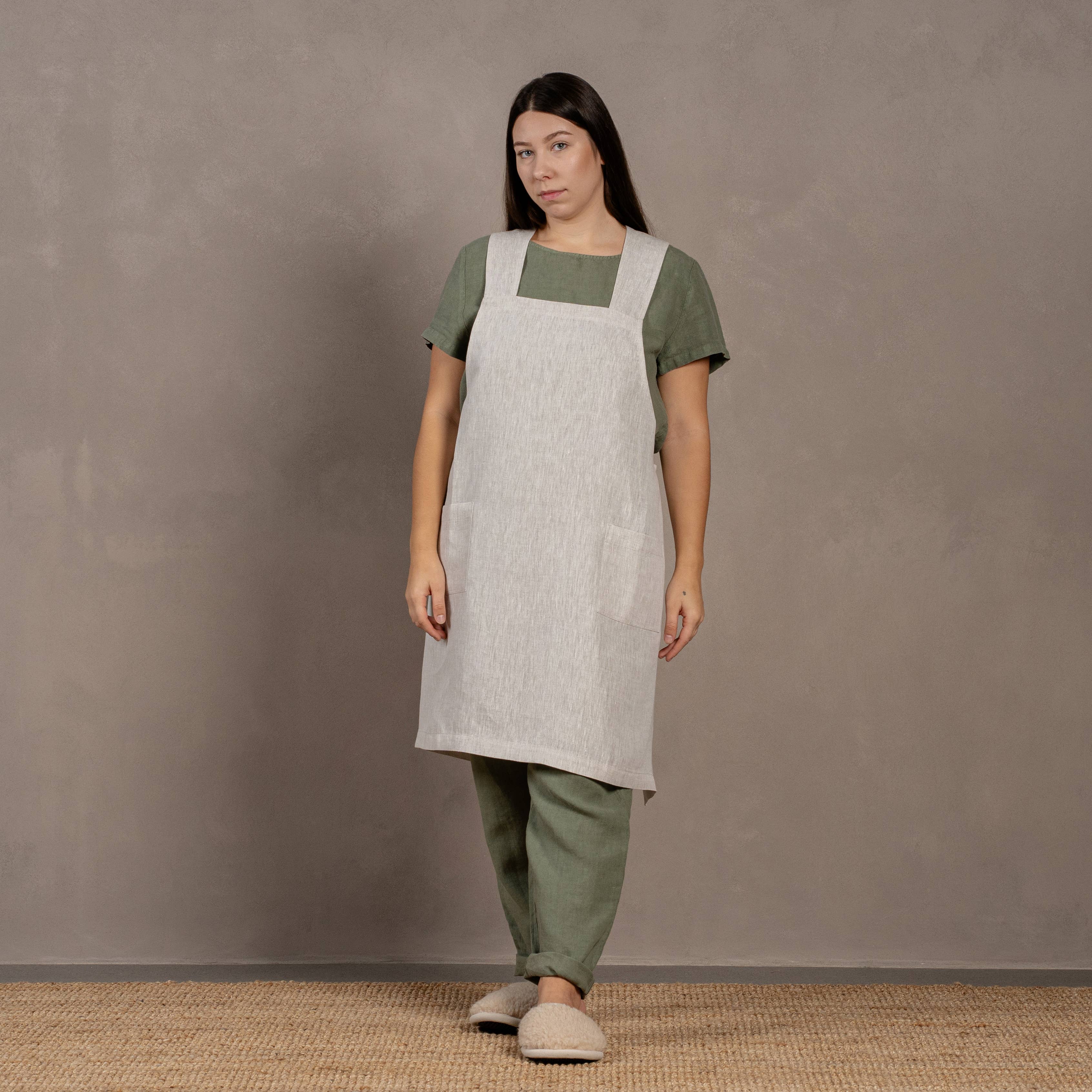Linen Cross-Back Apron: Shadow Purple / S/M