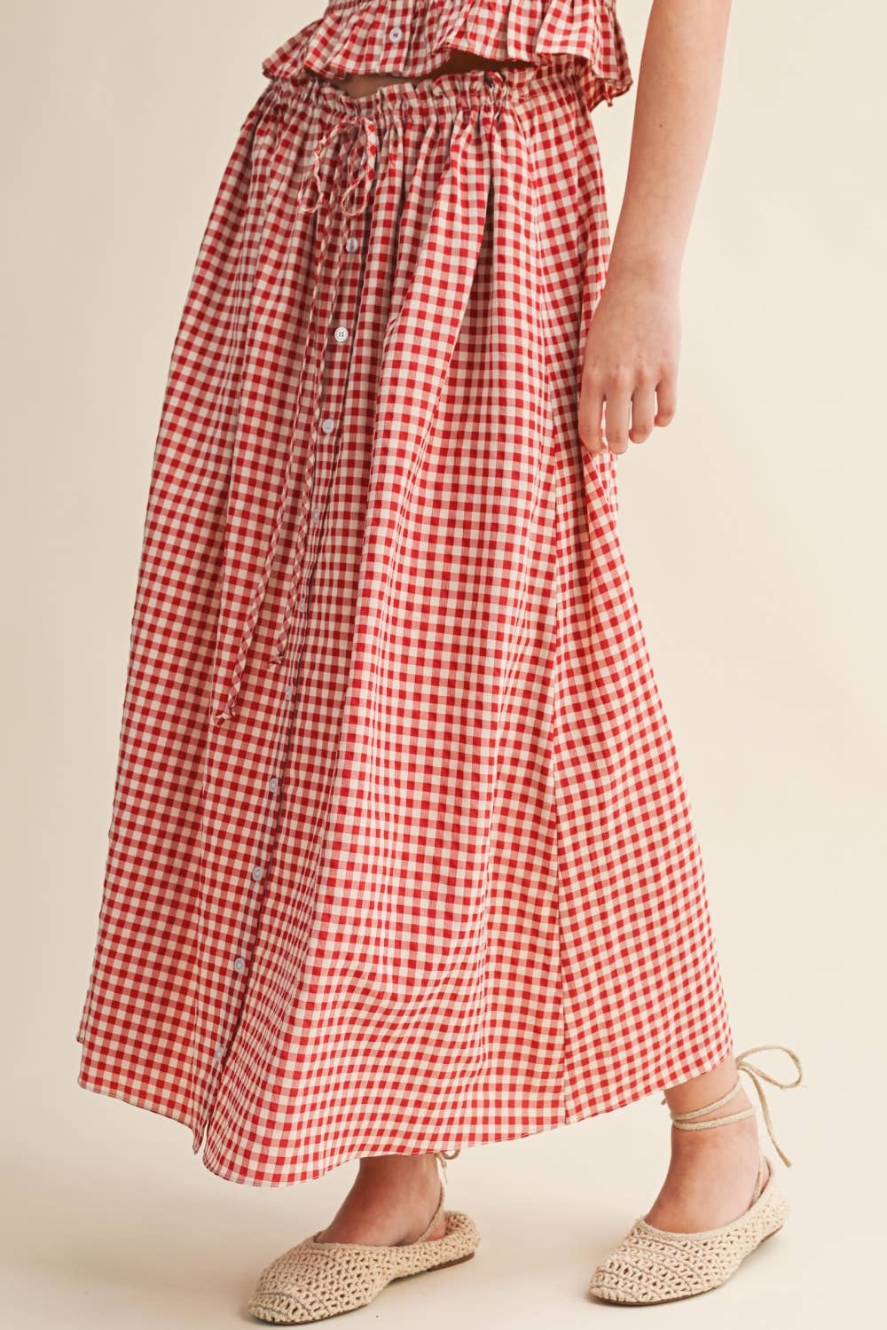 S5994ST   GINGHAM PATTERN BUTTON FRONT LONG SKIRT: RED / M