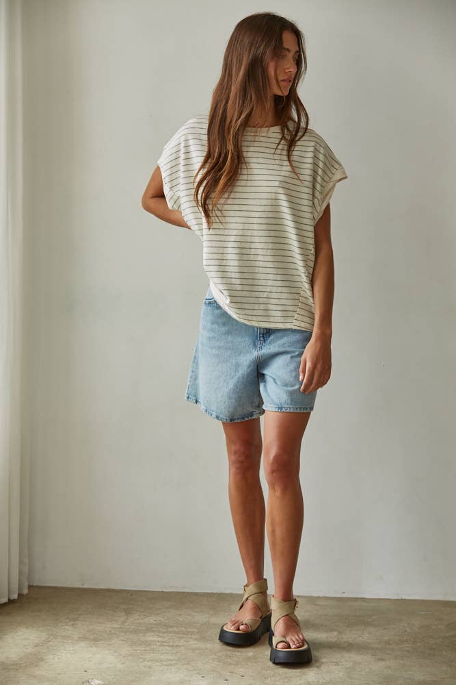 RJ3529 | Knit Striped Jersey Round Neck Short Sleeve Top: Cream Black / S