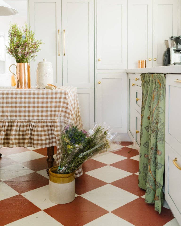 Hazelnut Ruffled Gingham Tablecloth: 60"x120"