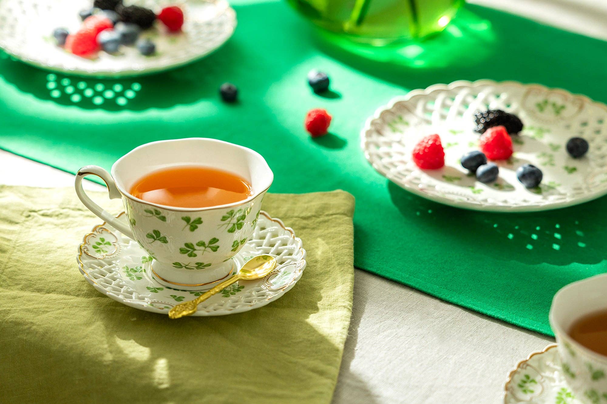 Shamrock Fine Porcelain 7oz Tea Cup and Pierced Saucer
