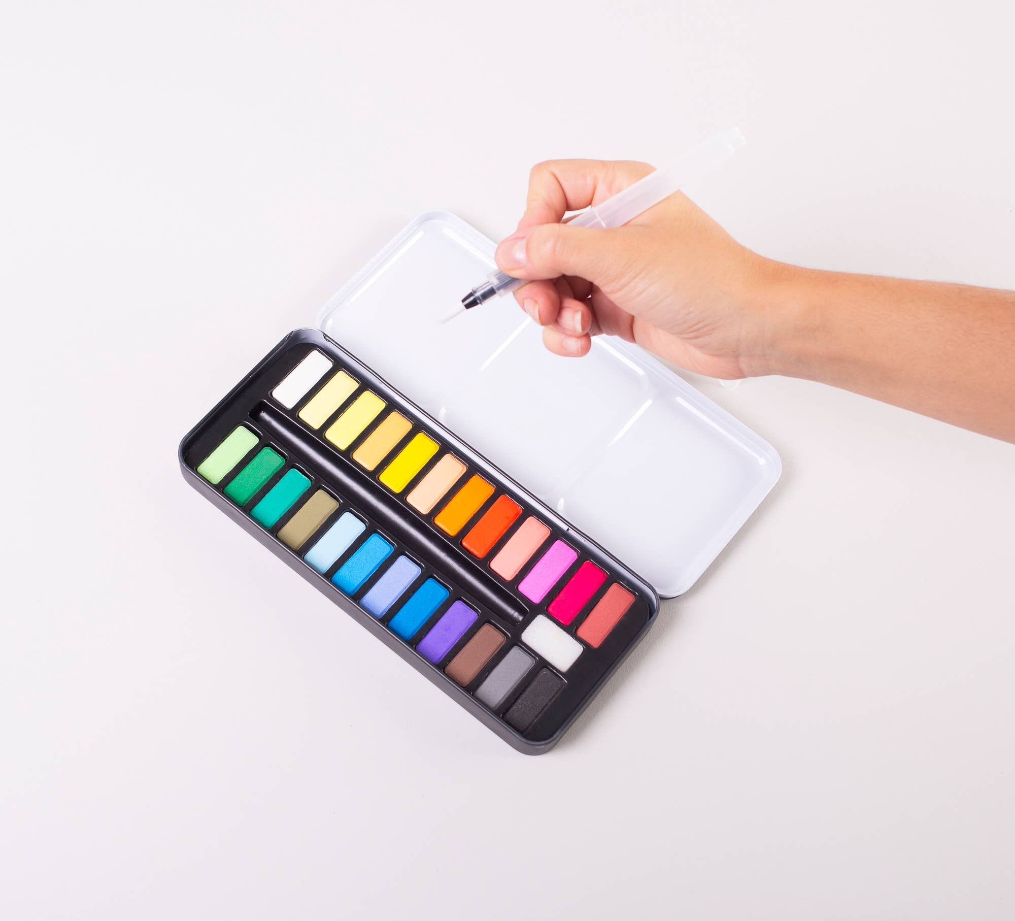 Watercolor paint set with water brush