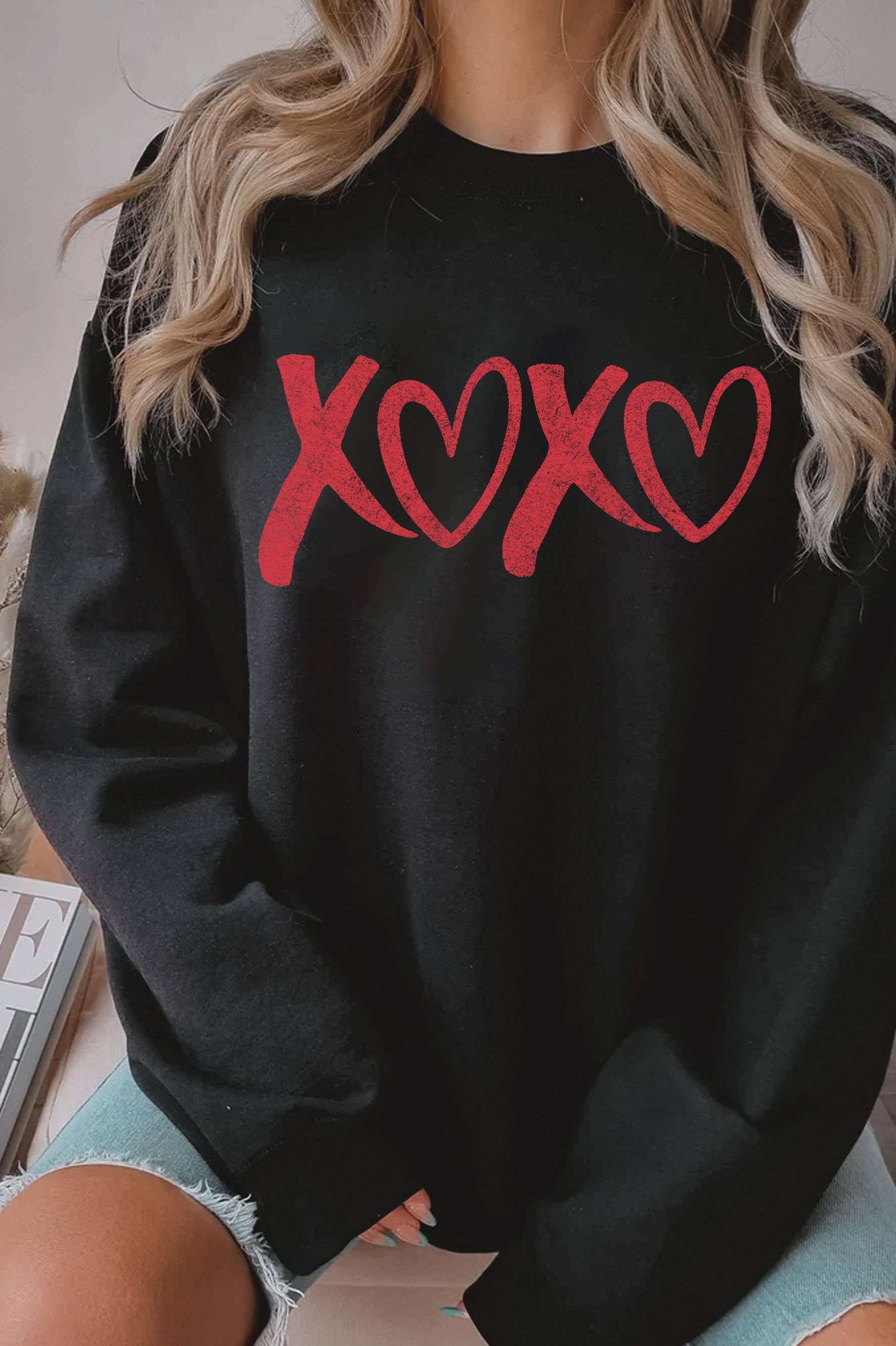 XOXO VALENTINE GRAPHIC BRUSHED SWEATSHIRTS: NATURAL