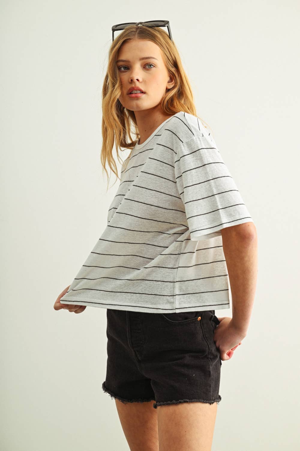 ET6395   STRIPE COTTON LINEN TOP: BEIGE/BLACK / S