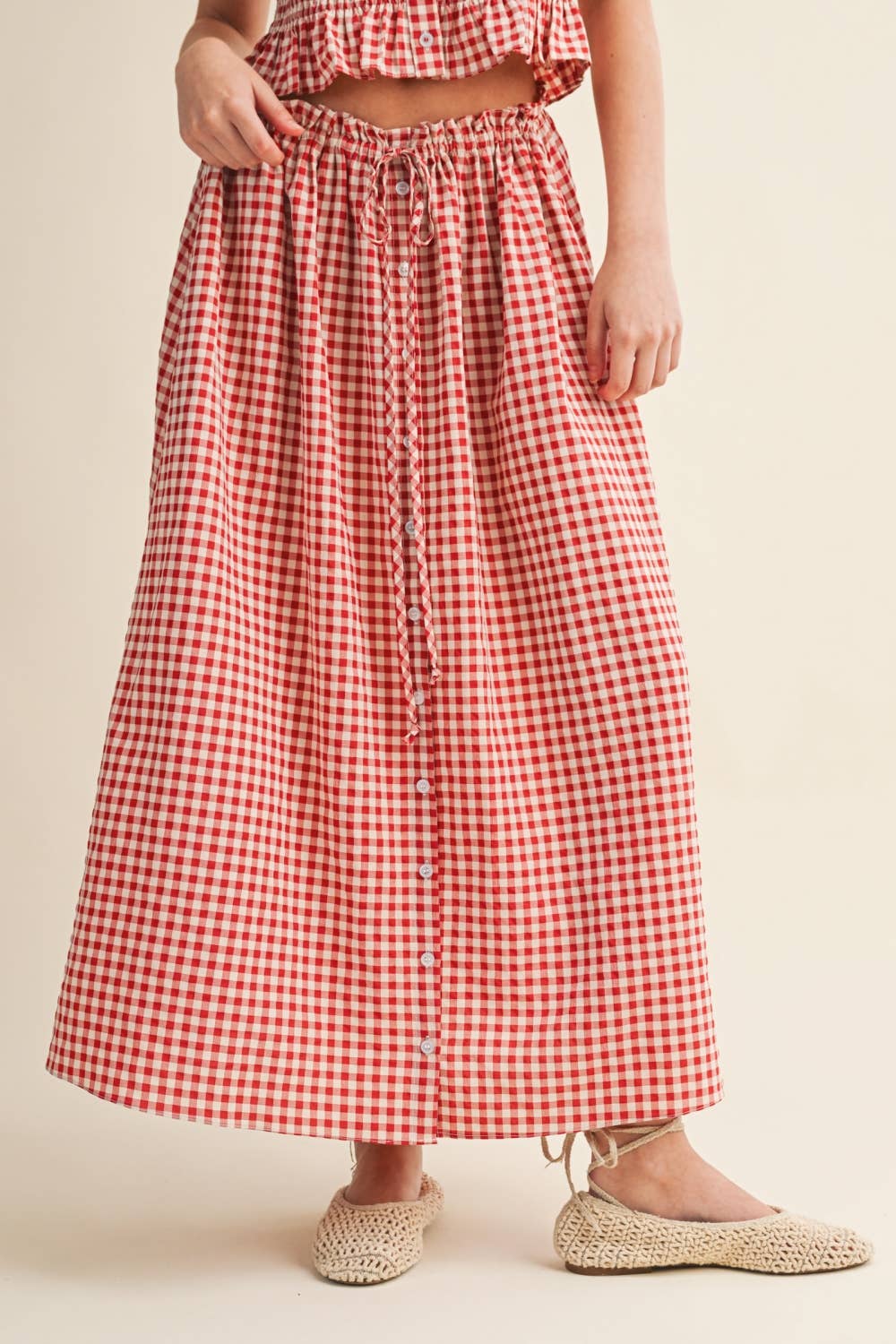 S5994ST   GINGHAM PATTERN BUTTON FRONT LONG SKIRT: RED / L