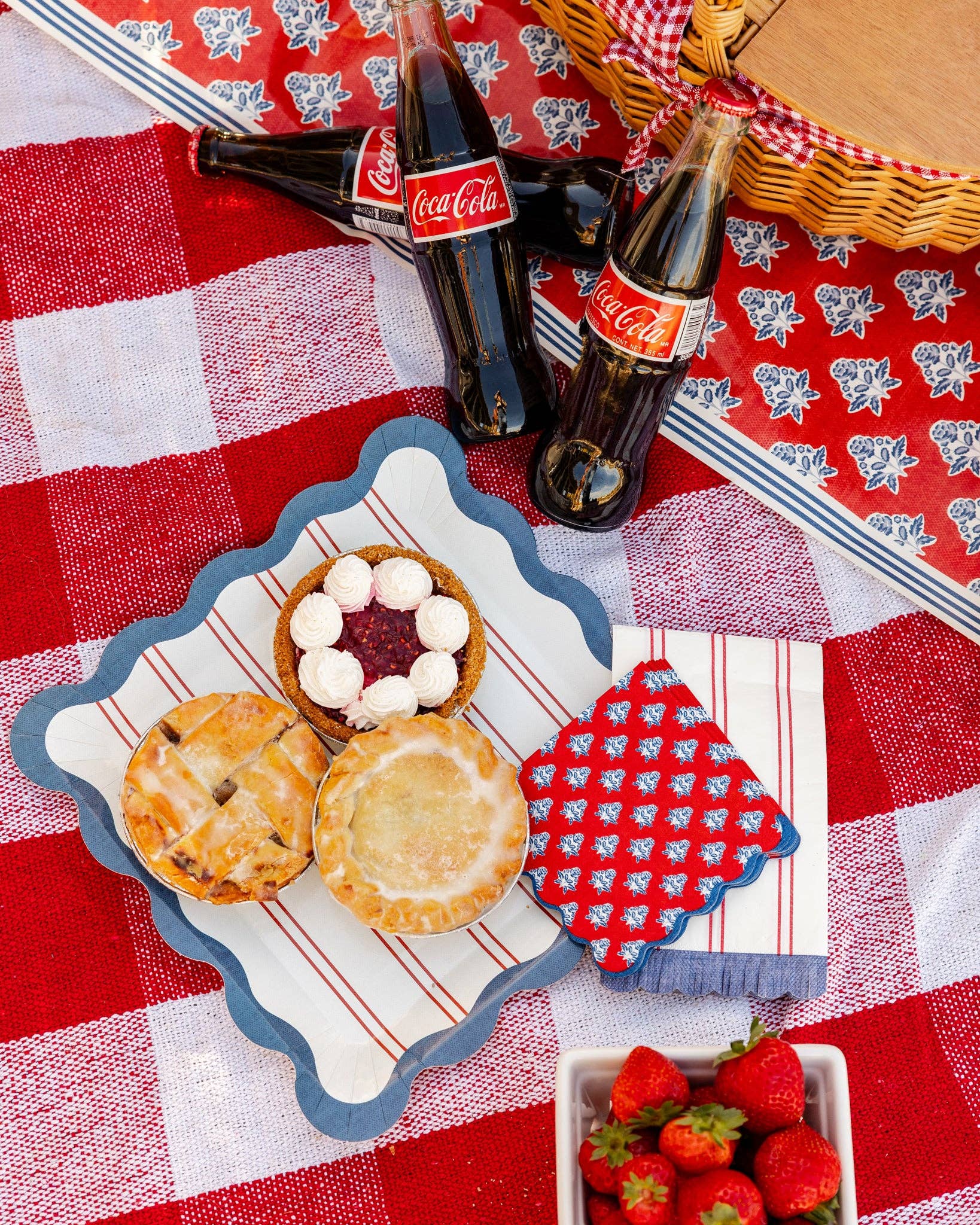 Red Striped Paper Dinner Napkin