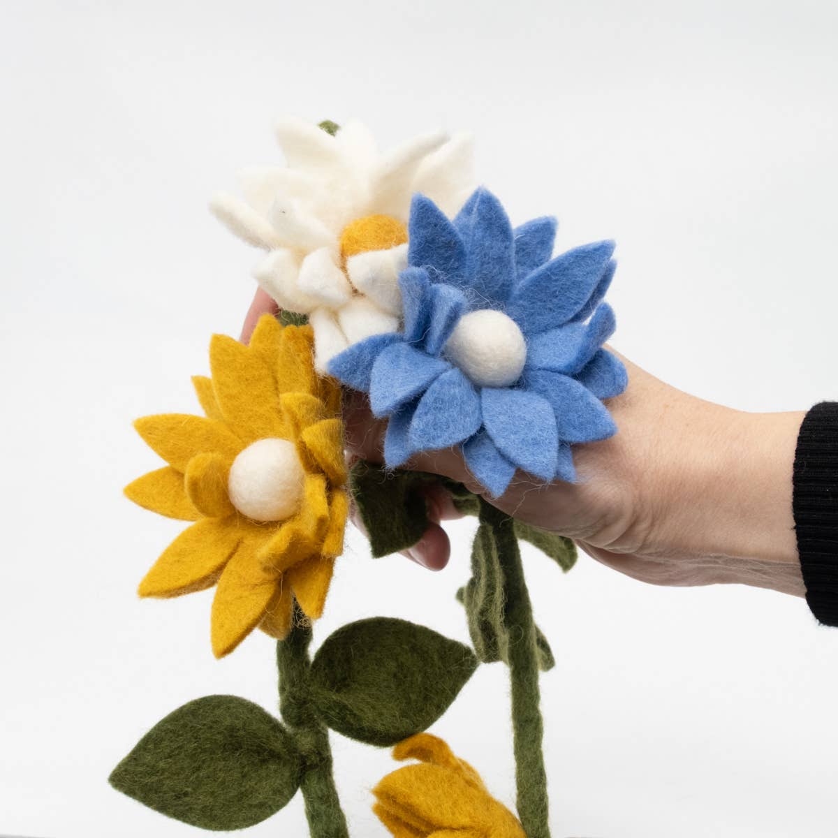 Garland - Felt Flowers - Blue, White and Yellow