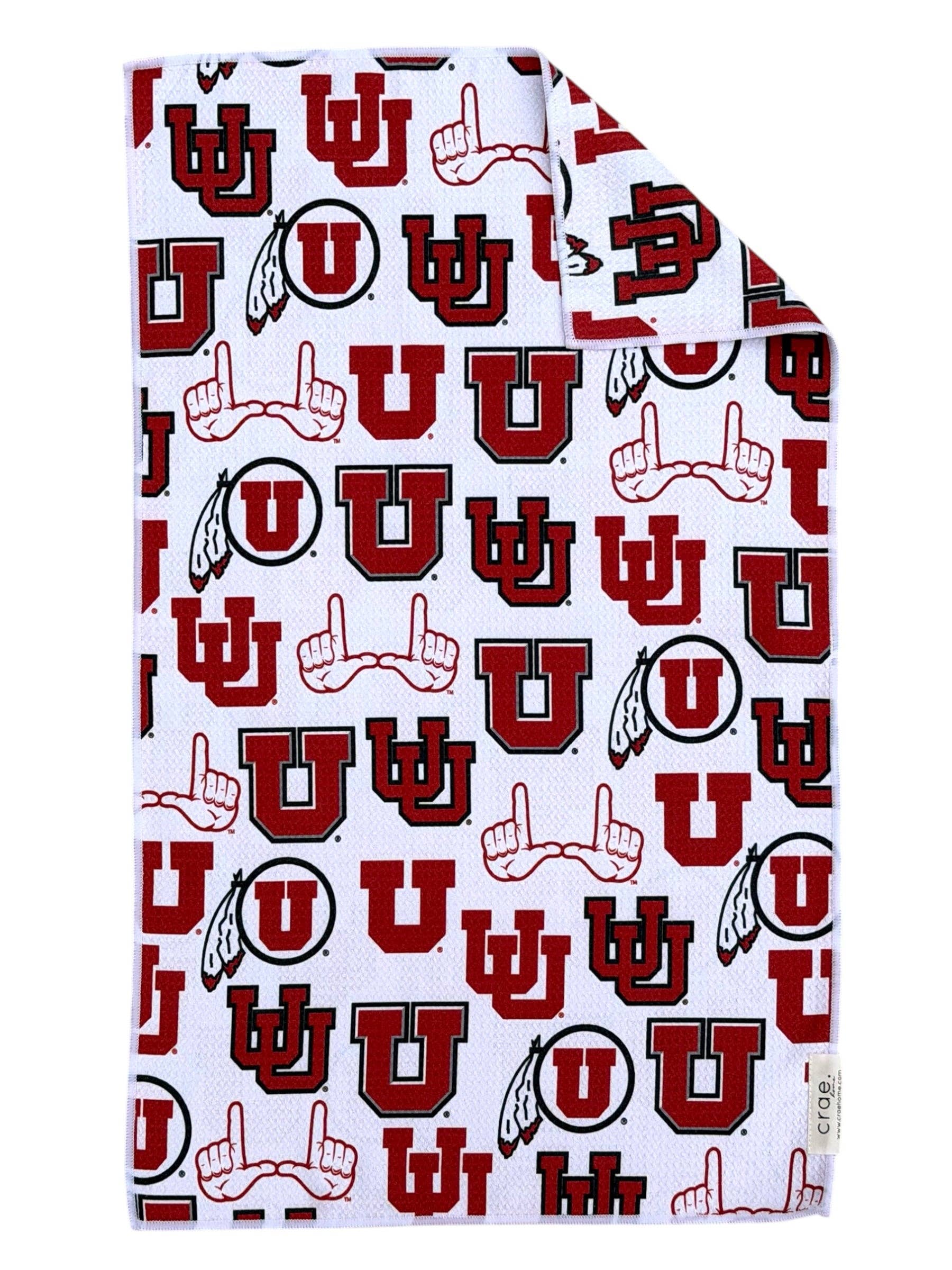 Fear The U: Double-Sided Hand Towel: White/Red / Hand Towel (17 in x 27 in)