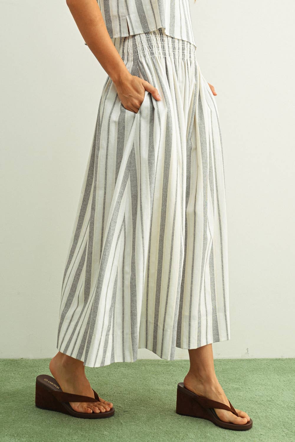 S6381ST   STRIPE PATTERN SMOCK WAIST LONG SKIRT: BLUE/OATMEAL / M