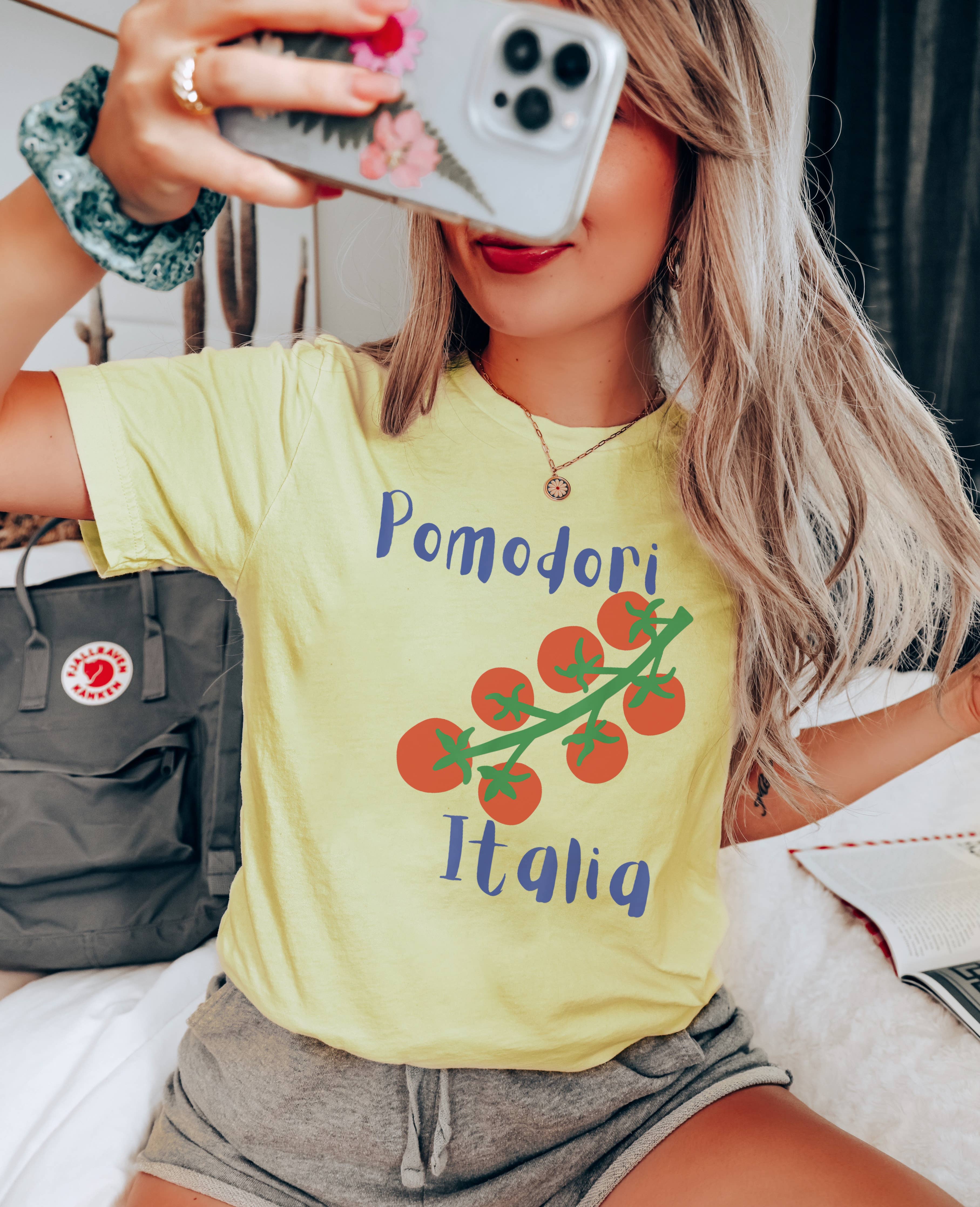 Pomodori Italia Graphic Tee | Summer Tee: White / Unisex-Small