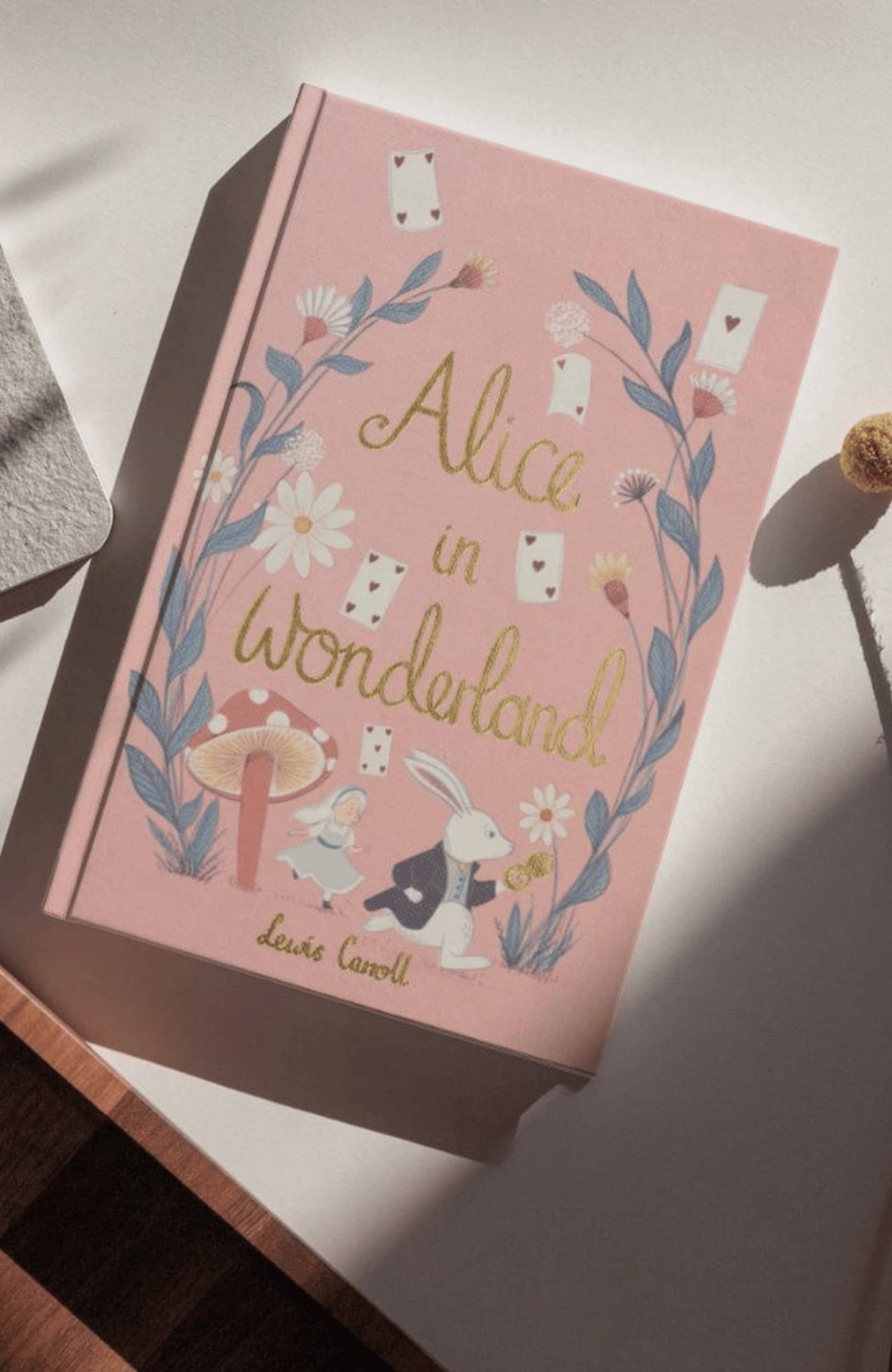 Alice in Wonderland | Collector's Edition | Hardcover Book