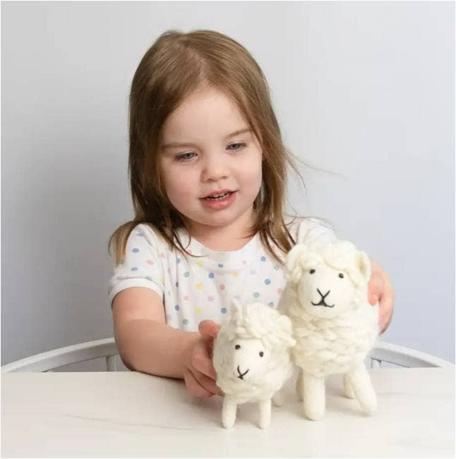 Toys - Sheep - Wooly White: Large