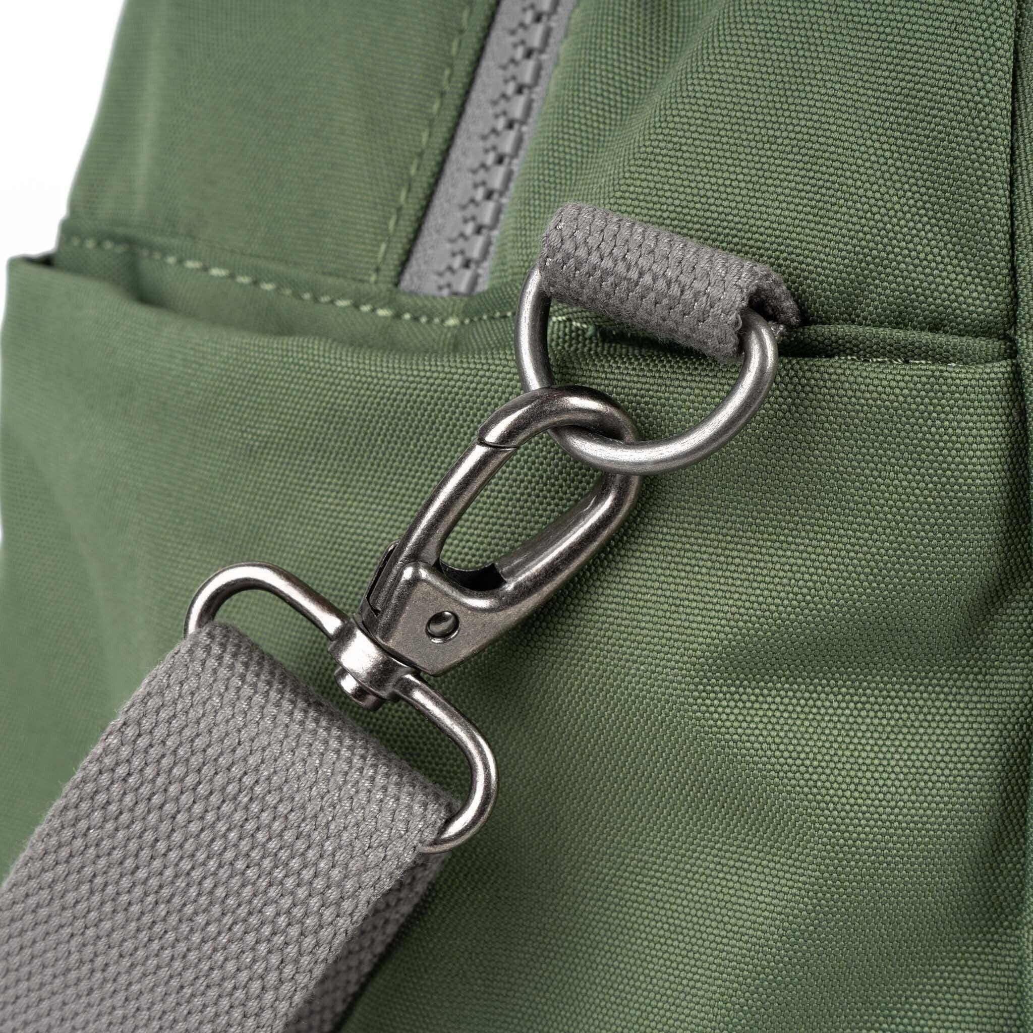 Gatwick Duffel Bag in Granite Canvas