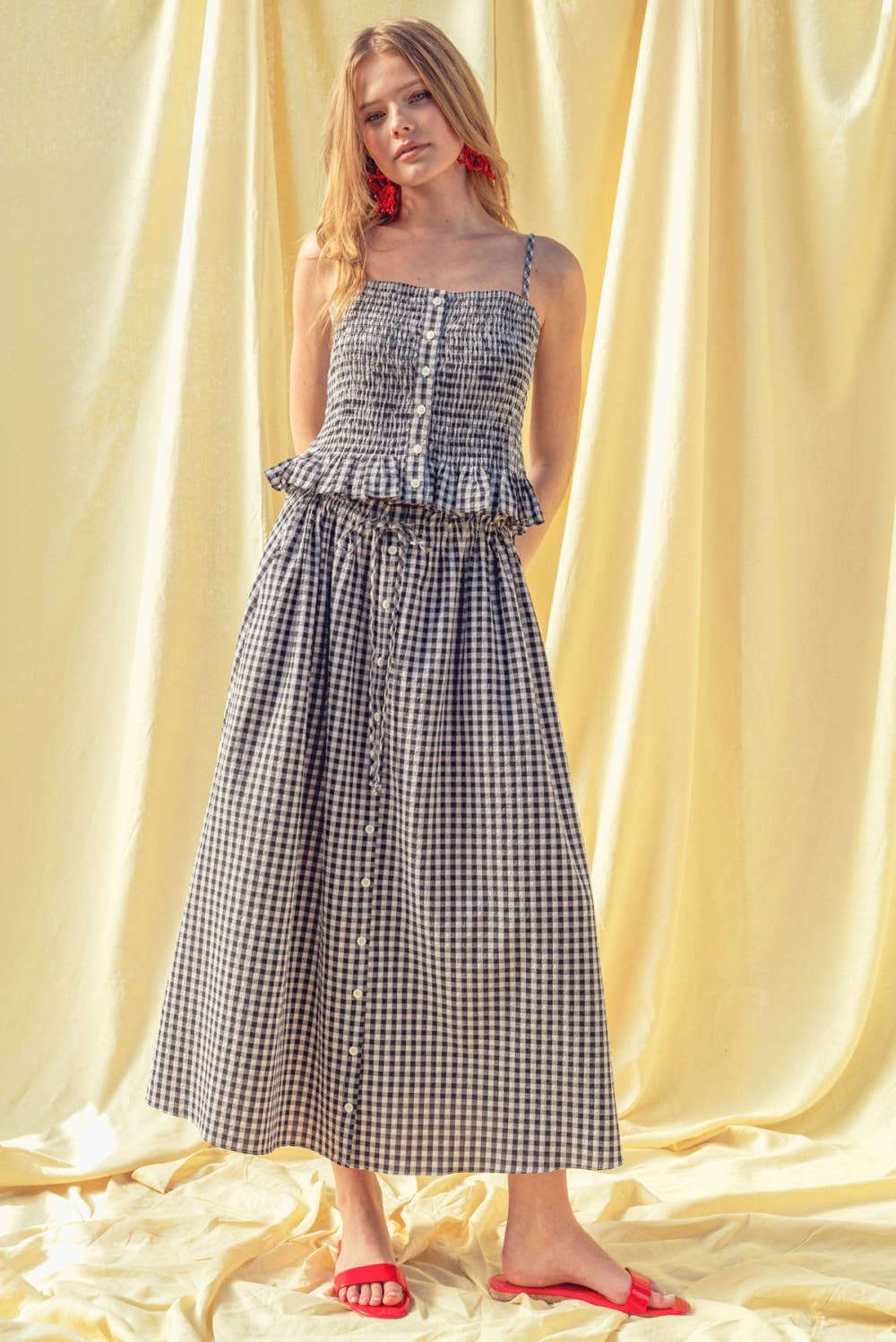 S5994ST   GINGHAM PATTERN BUTTON FRONT LONG SKIRT: RED / S