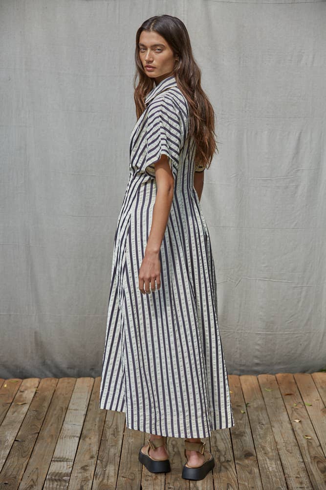 L10001 | Woven Cotton Polyester Striped Shirtdress: Navy Cream / S