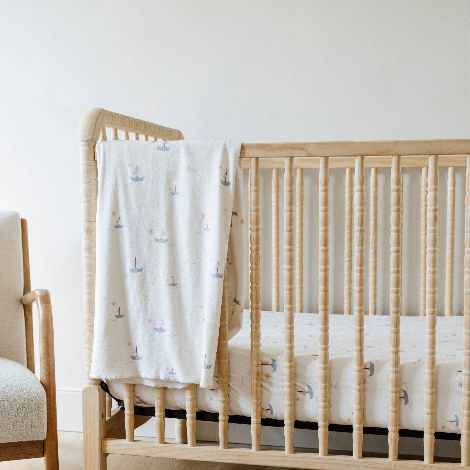 MINKY STRETCH LUXE SWADDLE/BLANKET: Floral