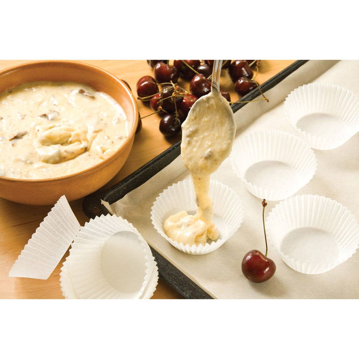 Mrs. Anderson's Baking Regular Paper Baking Cups, Set Of 50