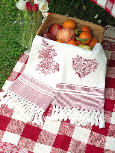 Heart & Bouquet Tea Towel Set of 2